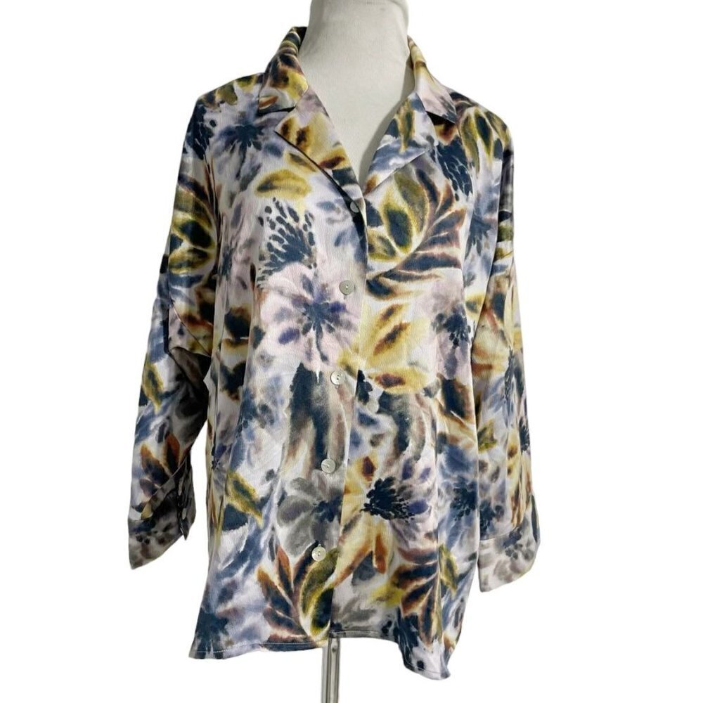 MarlaWynne WynneLayers Size Large Top Blouse Button Down Collared Abstract
